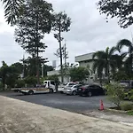 Wanarom Residence Hotel